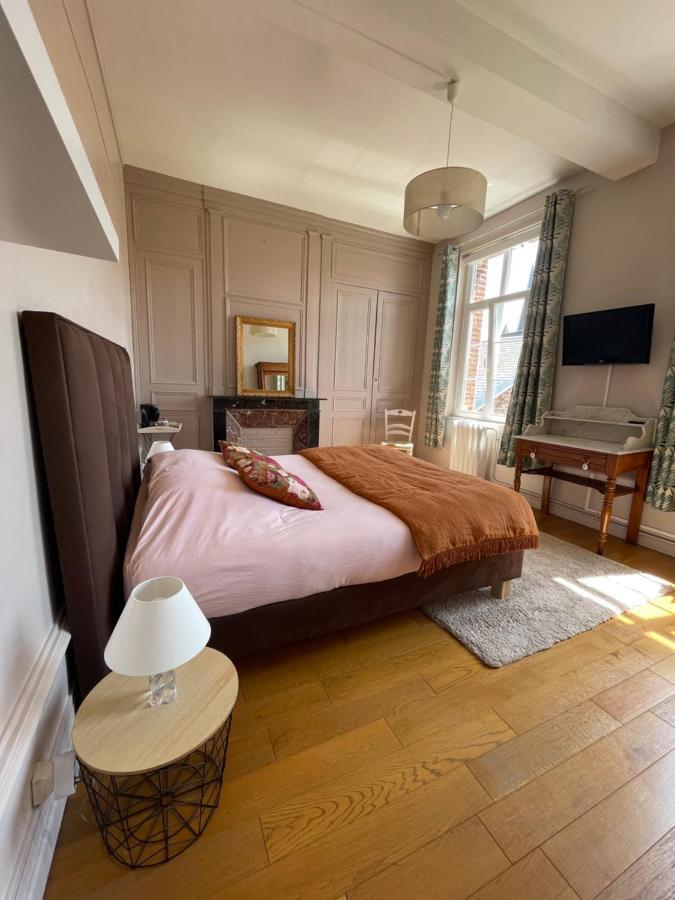 Chuignolles Le Logis D'Anne-Sophie Bed & Breakfast エクステリア 写真